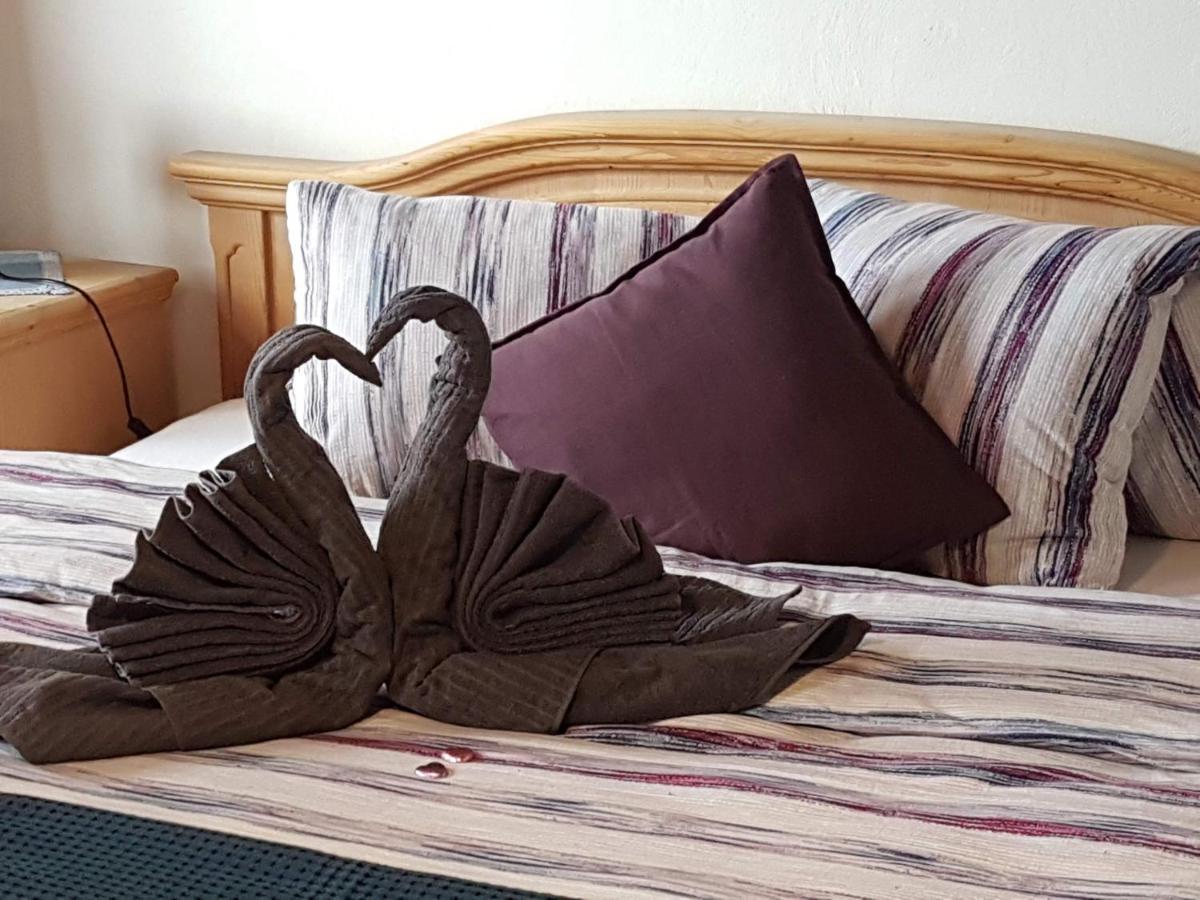 Hotel Beau-Séjour Leukerbad Esterno foto